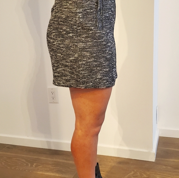 Banana Republic skirt - Picture 4 of 10